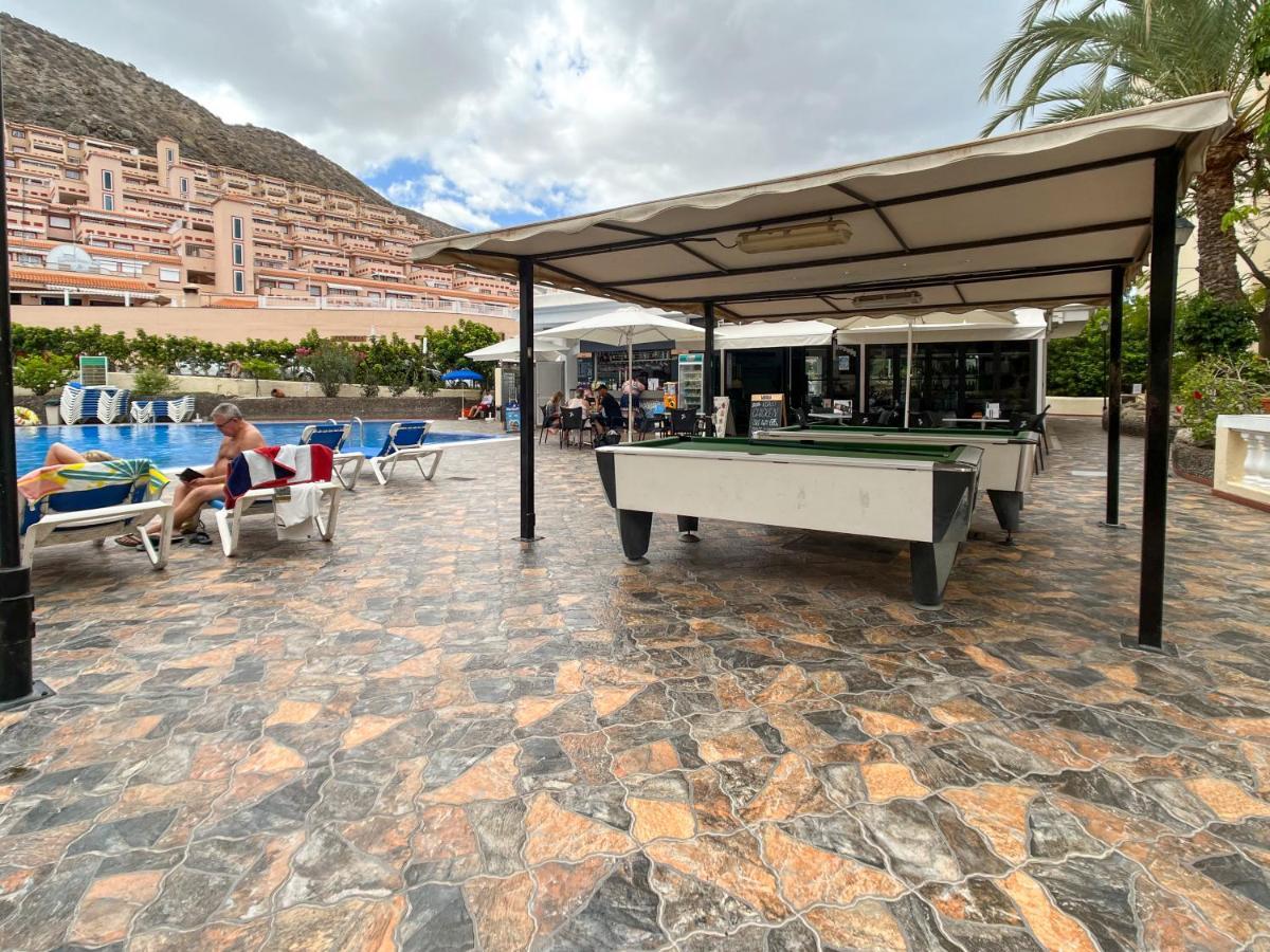 Korallia Guesthouse Castle Harbour Los Cristianos  Exterior photo