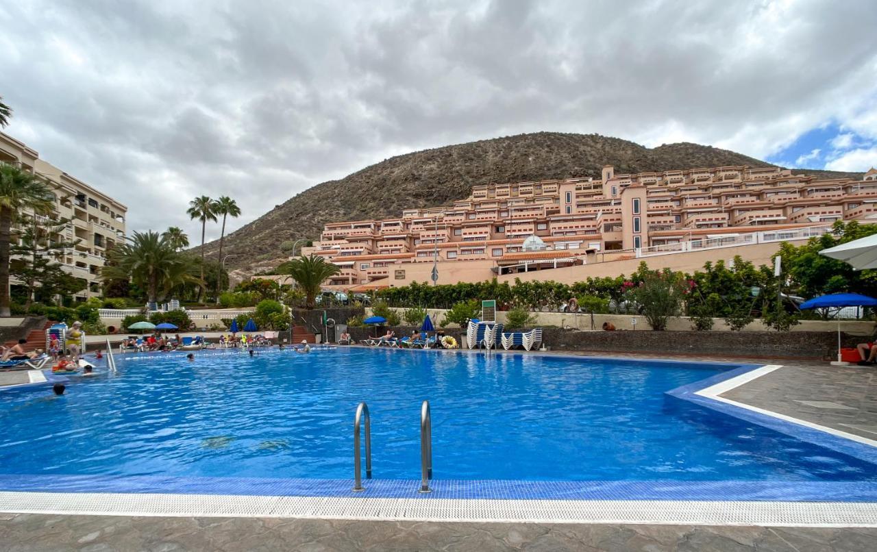 Korallia Guesthouse Castle Harbour Los Cristianos  Exterior photo
